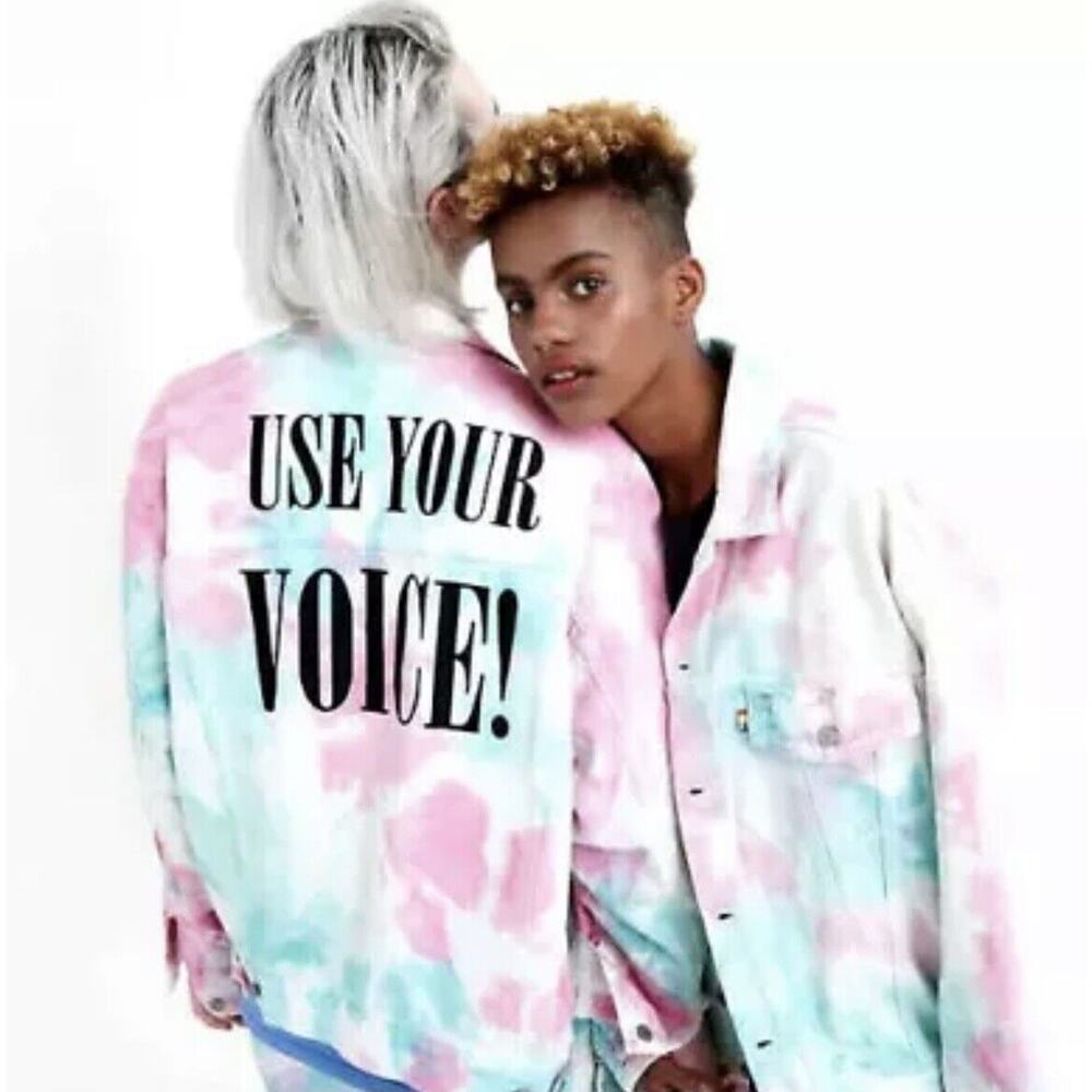 Levis Tie-dye Oversized Trucker Denim Jacket Sz M Medium Use Your Voice Pride